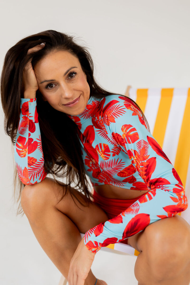 Swimsuit Tatajuba open back, UV 50+.